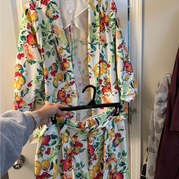 LC Lauren Conrad Colorful Floral Blazer - Picture 4 of 5